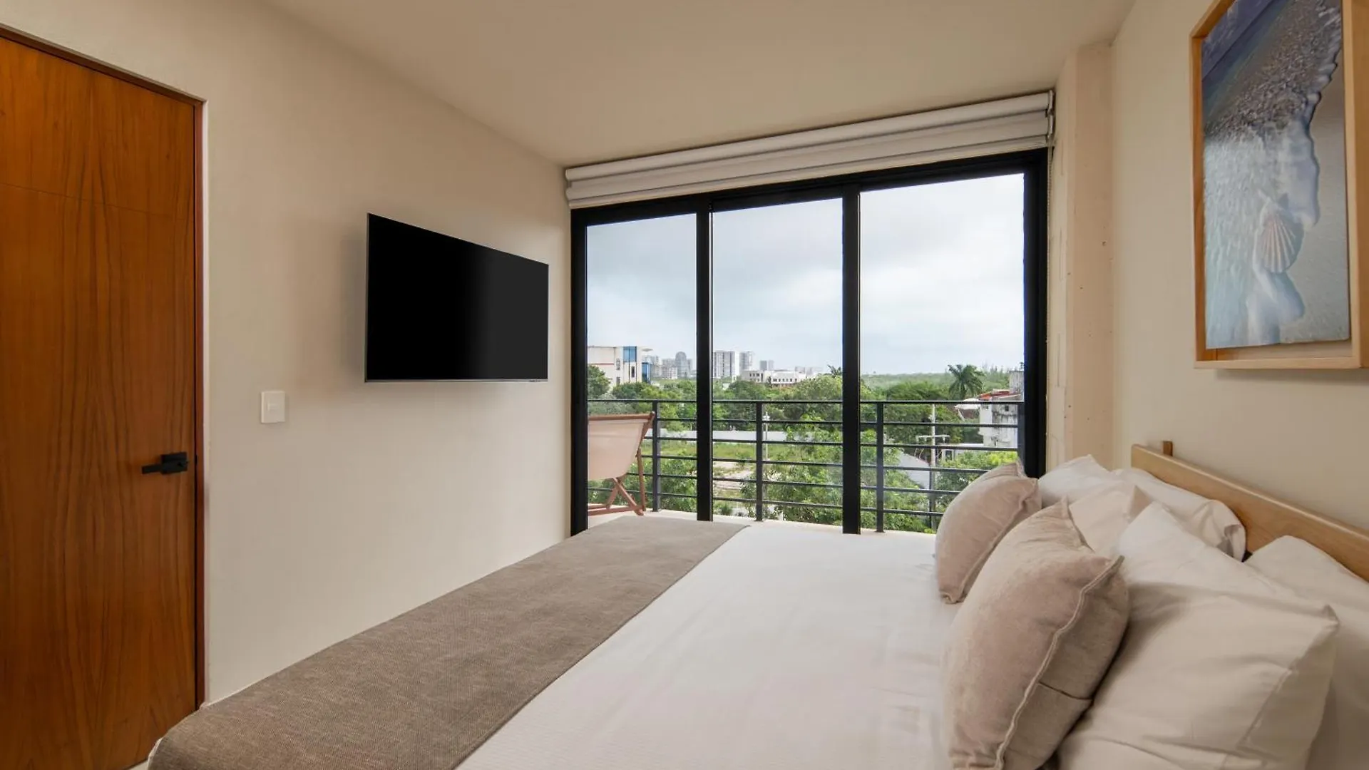 Everglades Suites Cancun Hotel