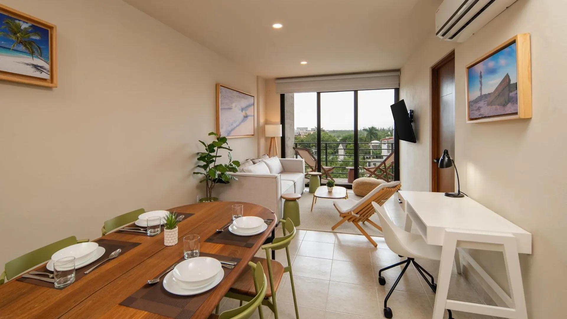 Everglades Suites Cancun