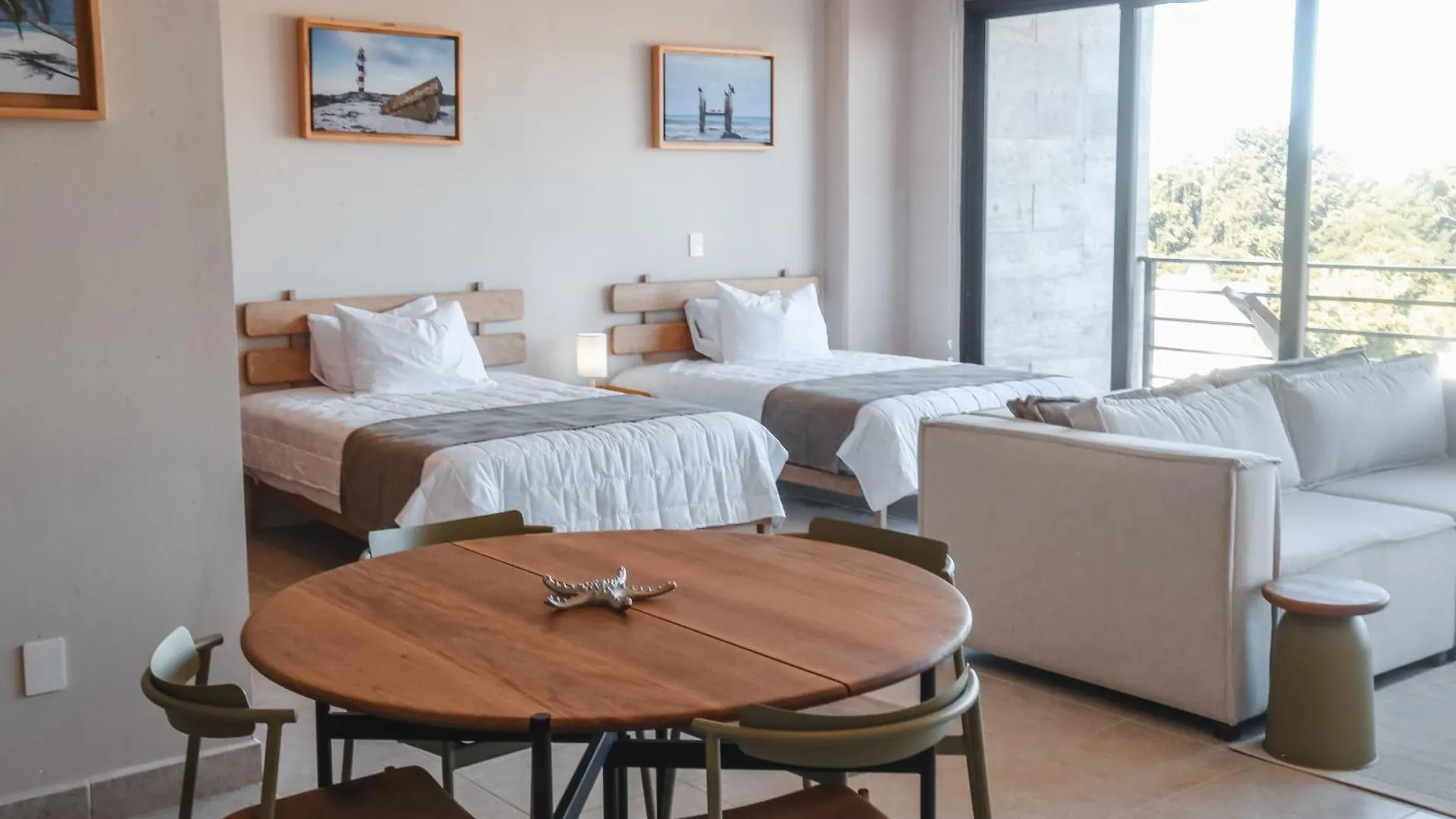 Everglades Suites Cancun Mexico